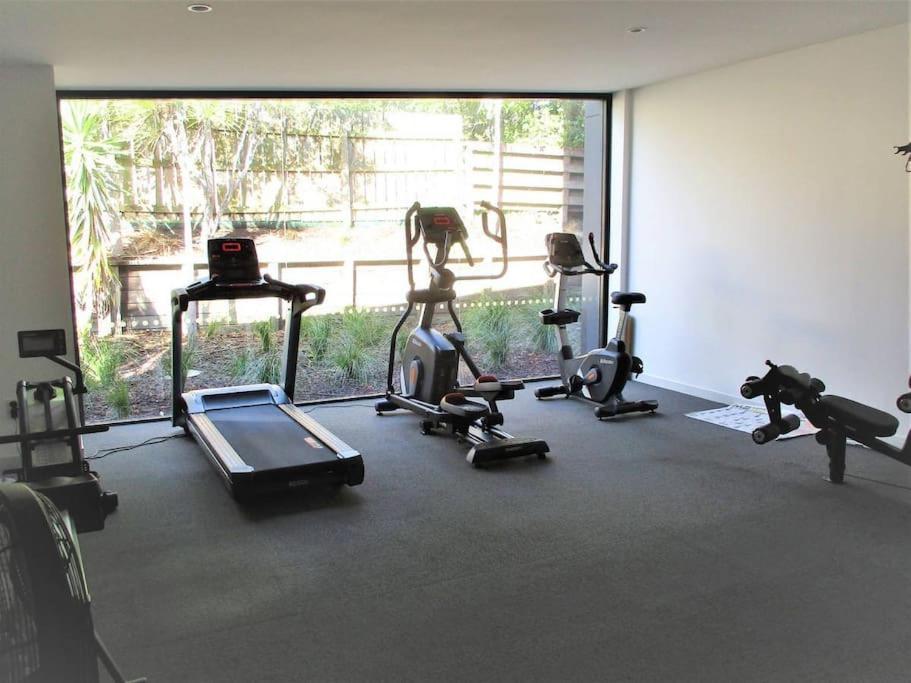 Sunset Apartment, Mount Views, Pool, Gym, Hot Tub Mount Maunganui Exterior foto